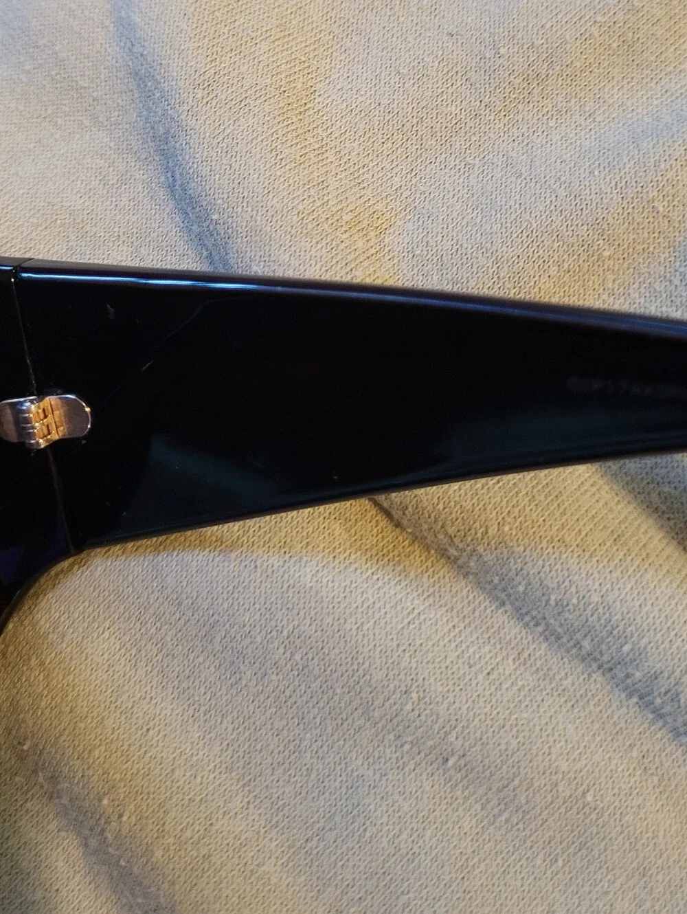 Gucci Black Oversized Square Women's Sunglasses GG1402S